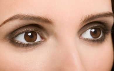 郑州芳艺整形双眼皮技术分析：一流医疗实力解读