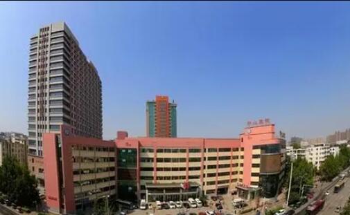 2023郑州镭射激光开眼角排行前10强医院哪家技术比较好？郑州市中心医院整形科小有名气